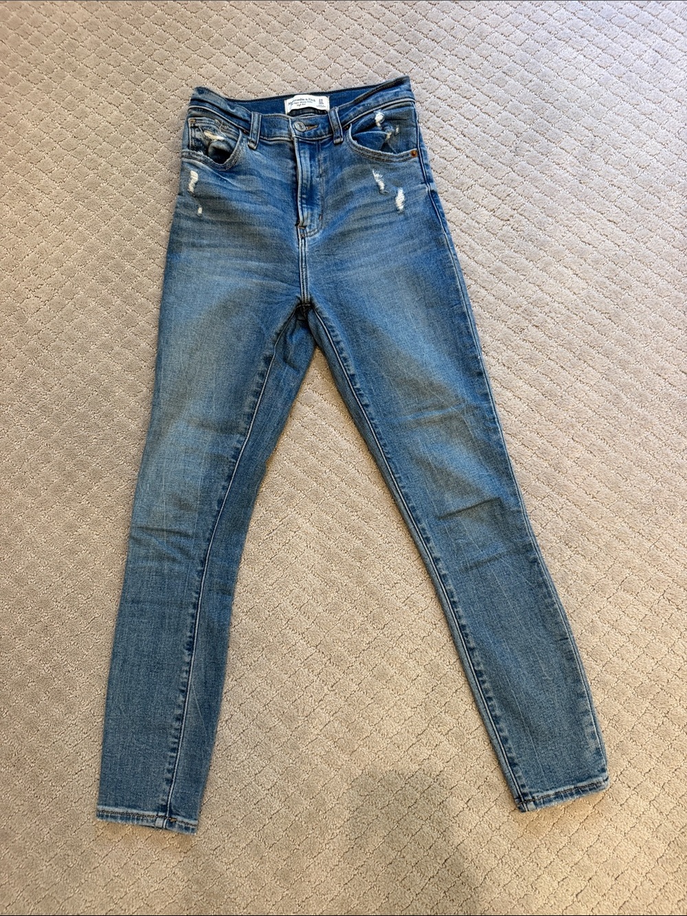 Abercrombie & Fitch Women's Super Skinny Ankle High Rise - 24/00R